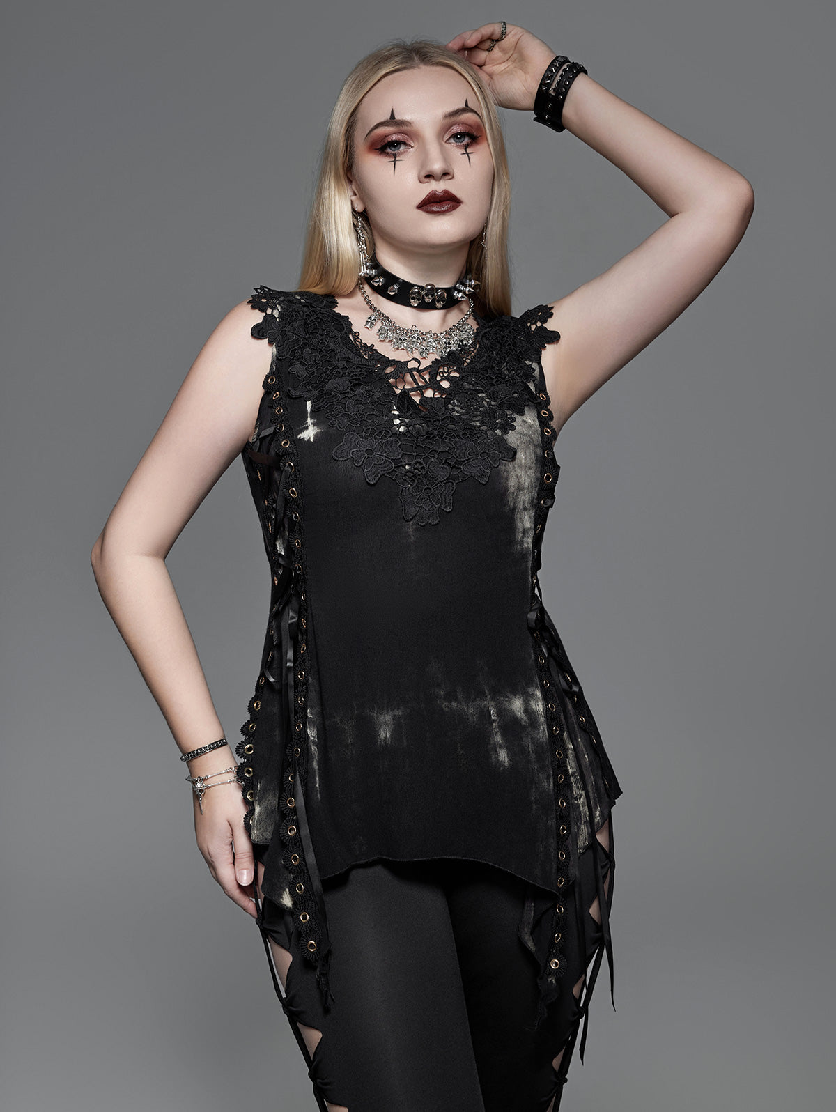Gothic Grommet Flower Hollow Out Lace Up Sleeveless Top