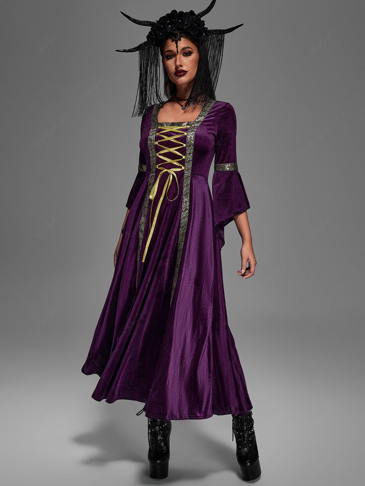 💗Vixtina Loves💗 Plus Size Gothic Lace Up Vintage Bell Sleeves Velvet Maxi Renaissance Medieval Dress