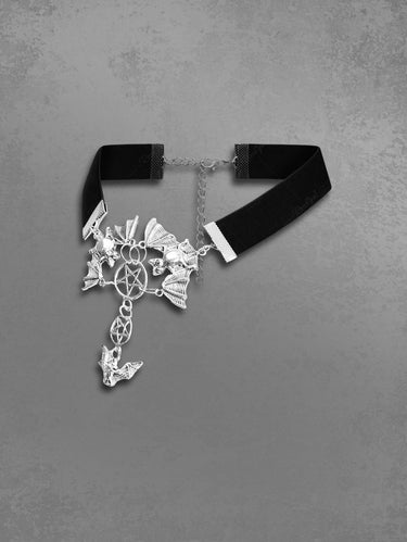 Gothic Bats Star Pentagram Choker