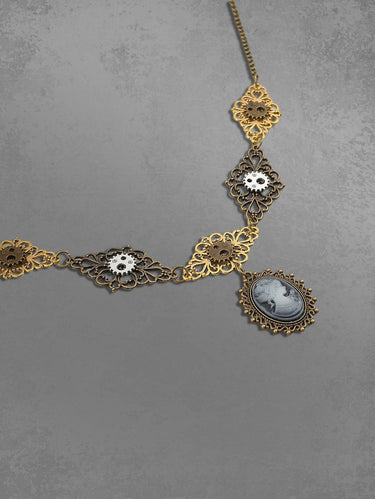 Vintage Victoria Head Oval Gear Pendant Necklace