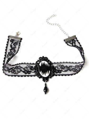 Magic Mirror Shaped Lace Pendant Choker Necklace