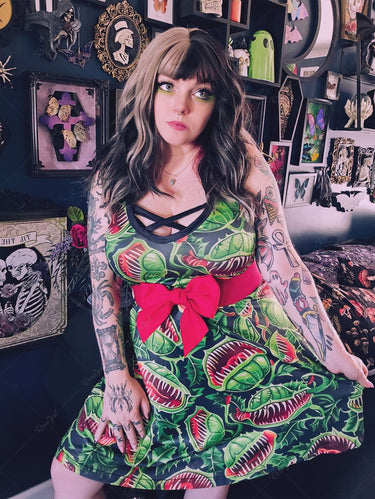 Gothic Plus Size Piranha Plant Print Crisscross A Line Cami Dress